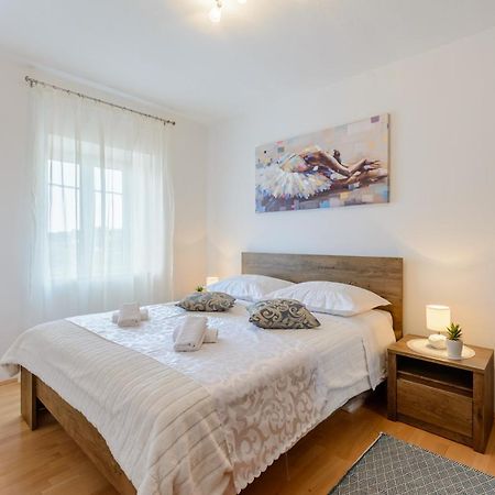 Apartman Mare Milna  Kültér fotó