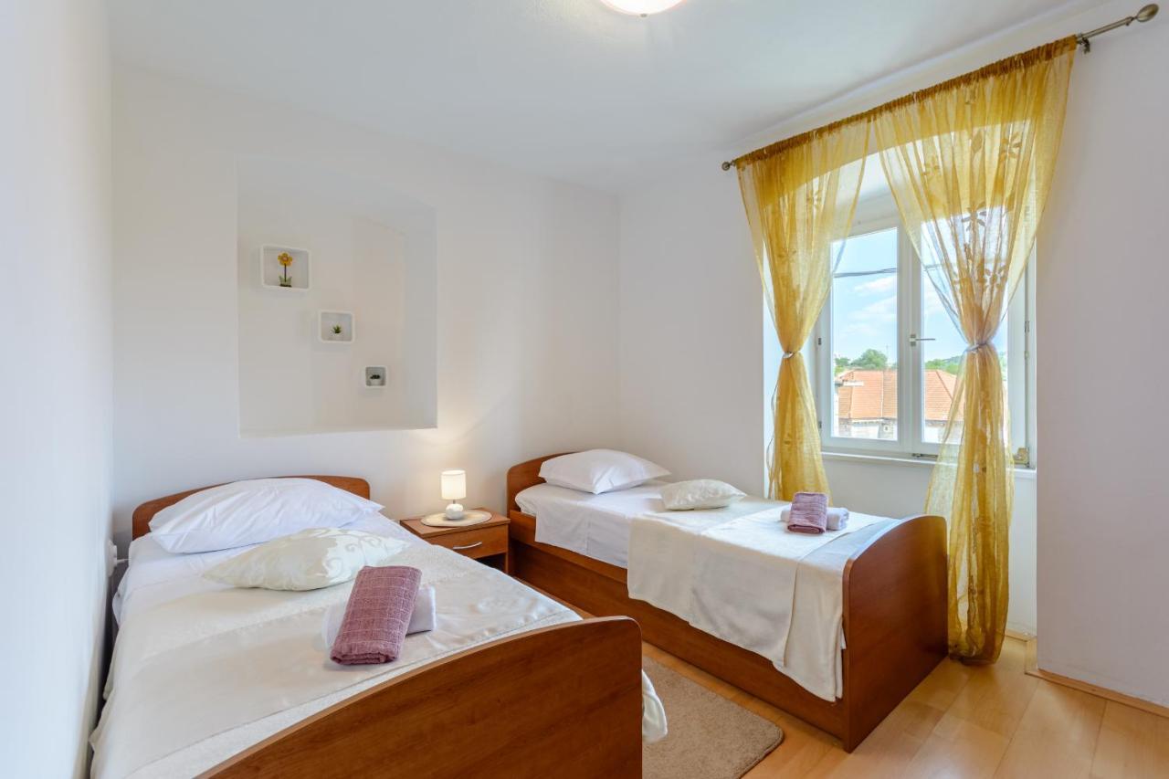 Apartman Mare Milna  Kültér fotó
